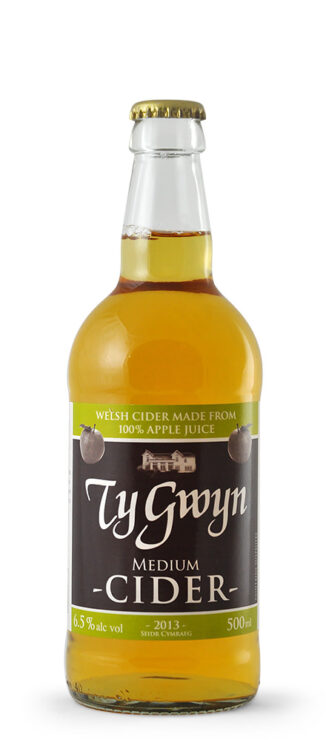 The old Ty Gwyn Medium Cider label